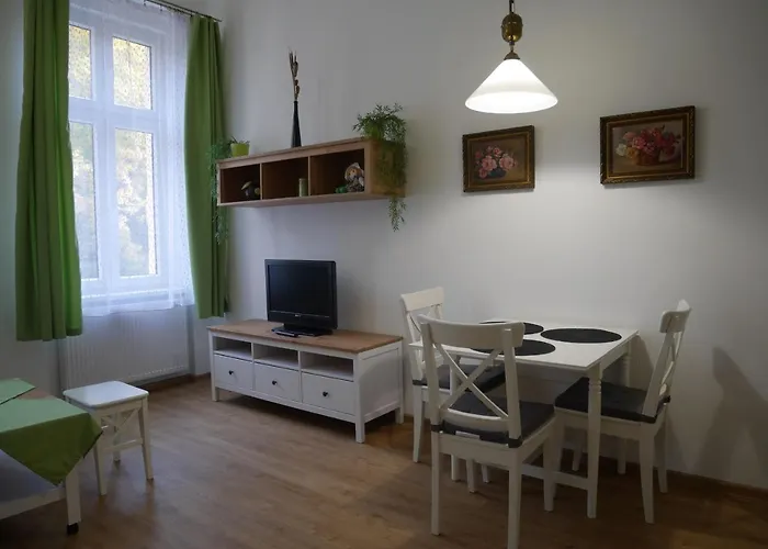 Apartment Moskevska 40 *